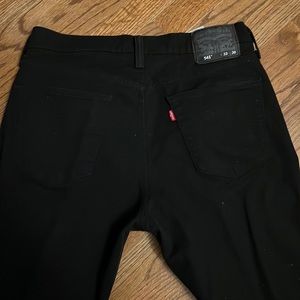 541 levis Black like new no tags but I do not think they have been worn